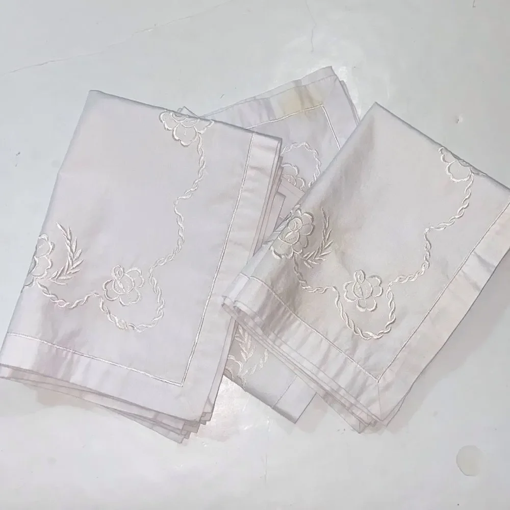 VTG, Off White Leaf Embroidered Tablecloth Cloth Napkins Set Of 8 Pc